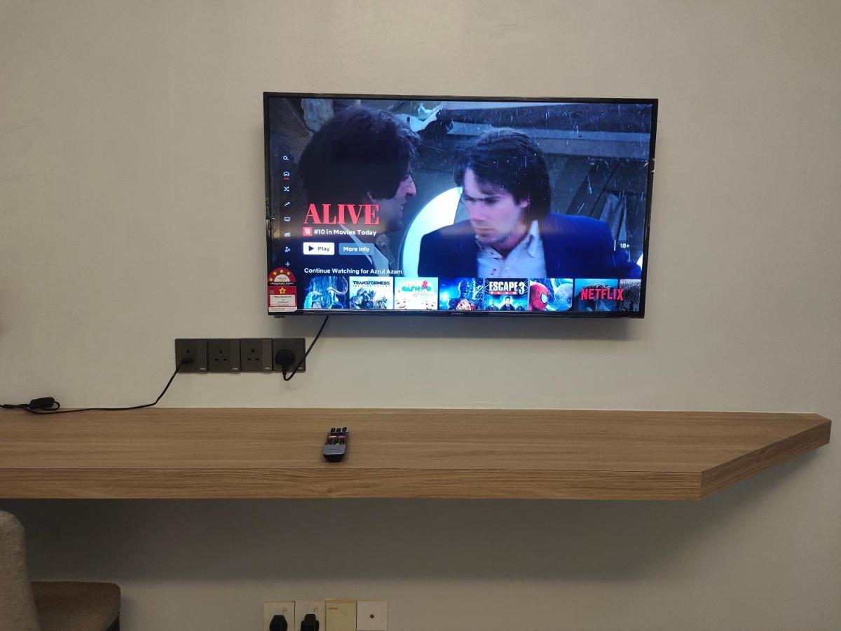 Alish Studio Apartment With Pool, Netflix, Wifi Gua Musang Luaran gambar