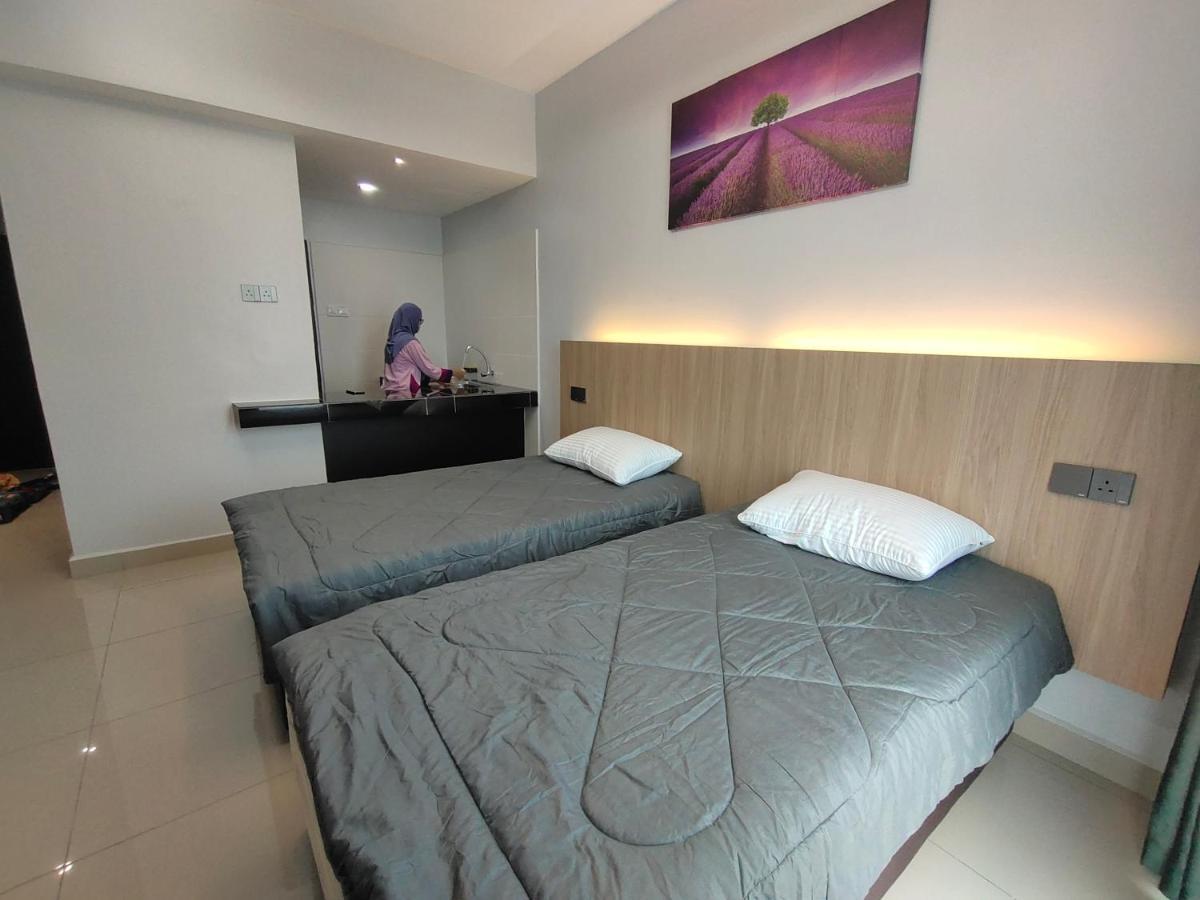 Alish Studio Apartment With Pool, Netflix, Wifi Gua Musang Luaran gambar